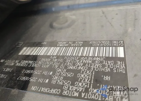 2015 Toyota Rav4 Xle z USA, uszkodzony, nr VIN JTMRFREV9FJ039204